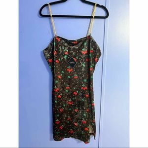 brand new! Zaful Velvet Cherry Dress w Gold Chain Straps